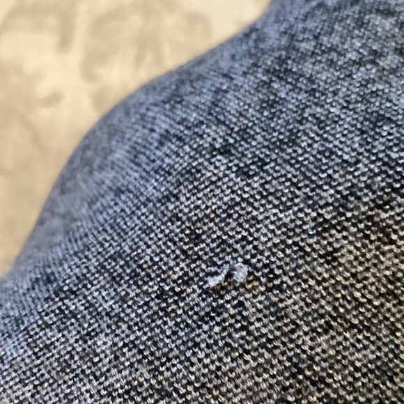 Laura black and gray sweater vest - Picture 4 of 5